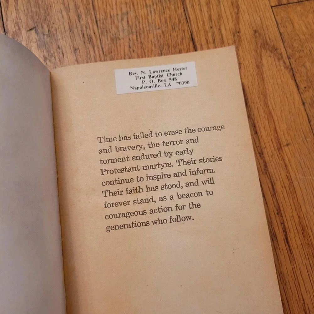 Spire Foxes Book of Martyrs Purple Vintage Paperback 1978 Christian History USA‎